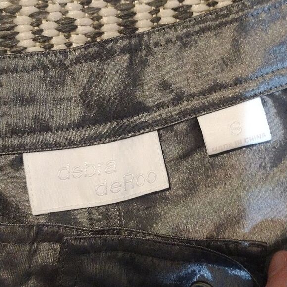 Two Piece Debra Deroo Women's Size Small Gray Suit, Metallic Jacket and Pants - Picture 5 of 12